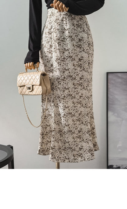 *Atreo Polka Dot Back-Banding Mermaid Skirt