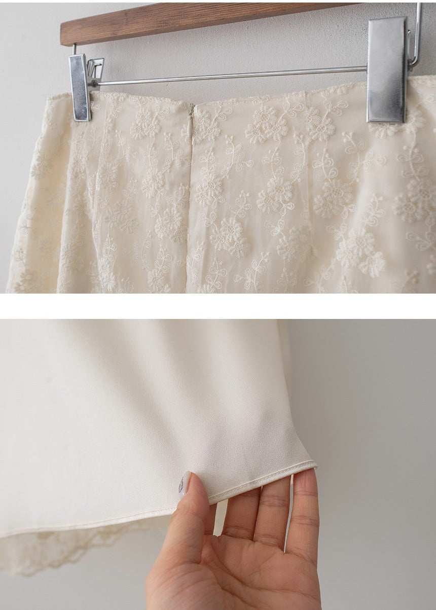 *Floral Lace Long Skirt