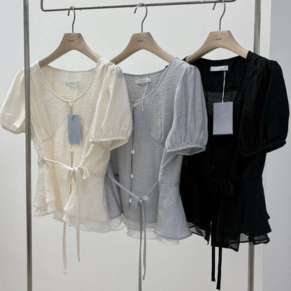 * Half Sleeve Shirring Blouse