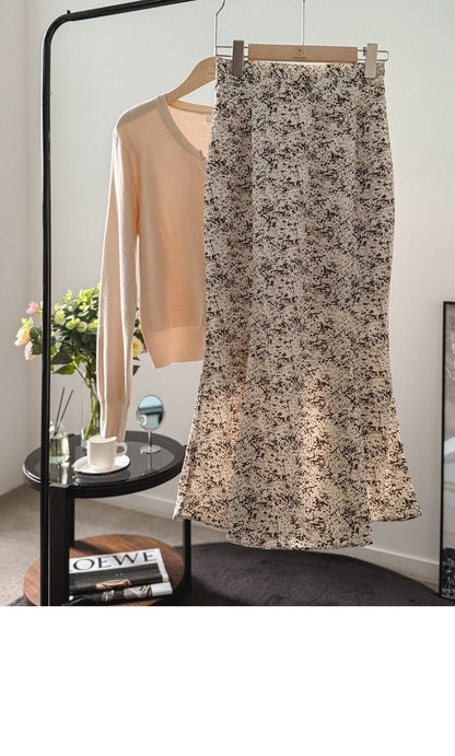 *Atreo Polka Dot Back-Banding Mermaid Skirt