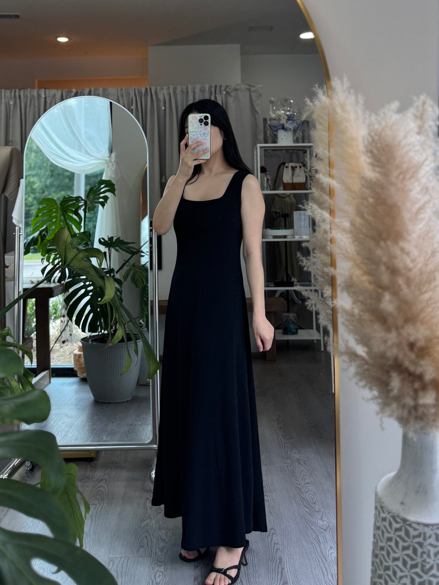 Square Grace Dress - AdoreMeU