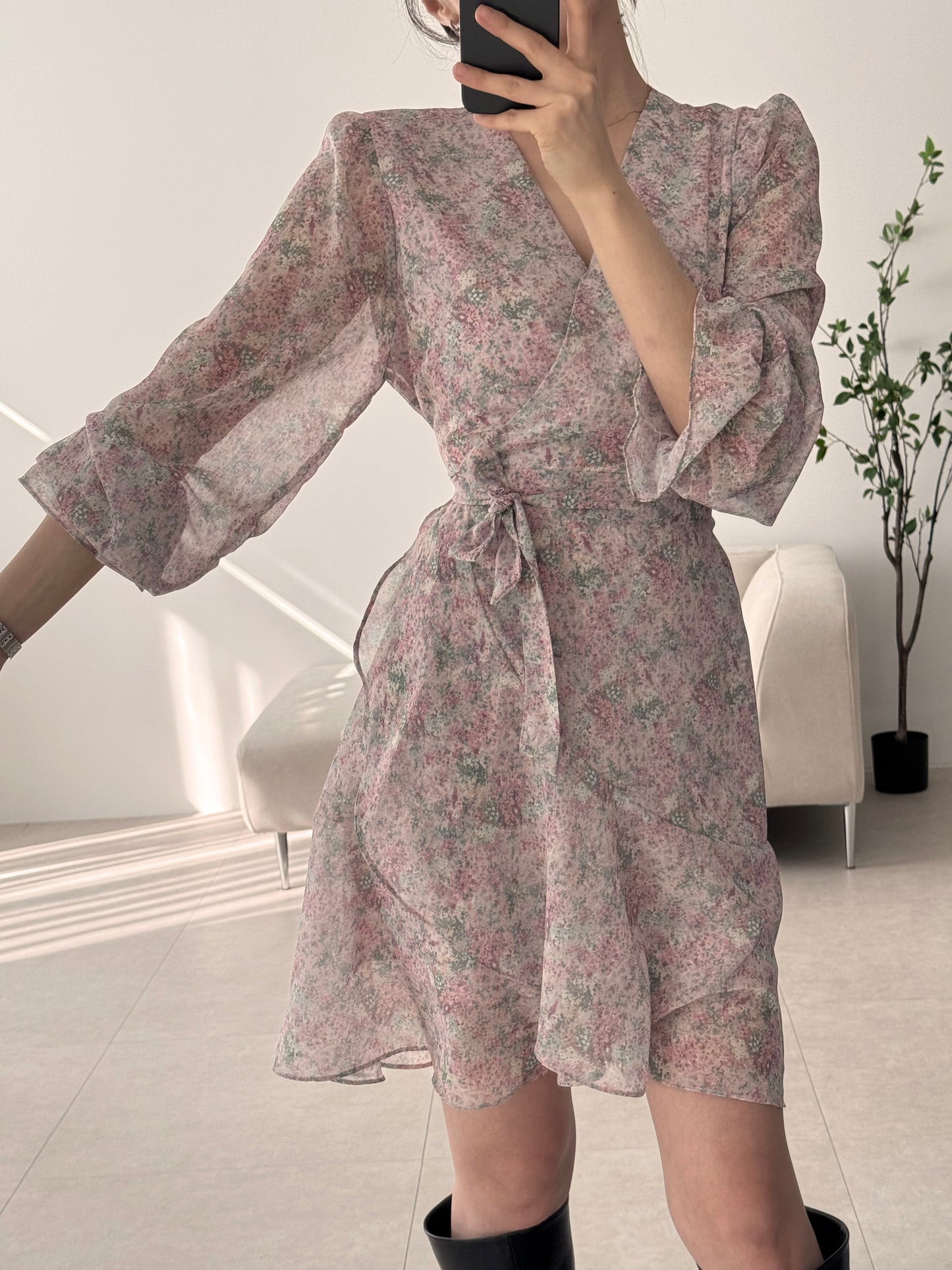 * Diagonal Ruffle Wrap Dress