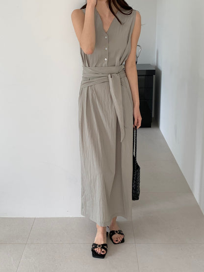 * Dove Sleeveless Maxi Dress