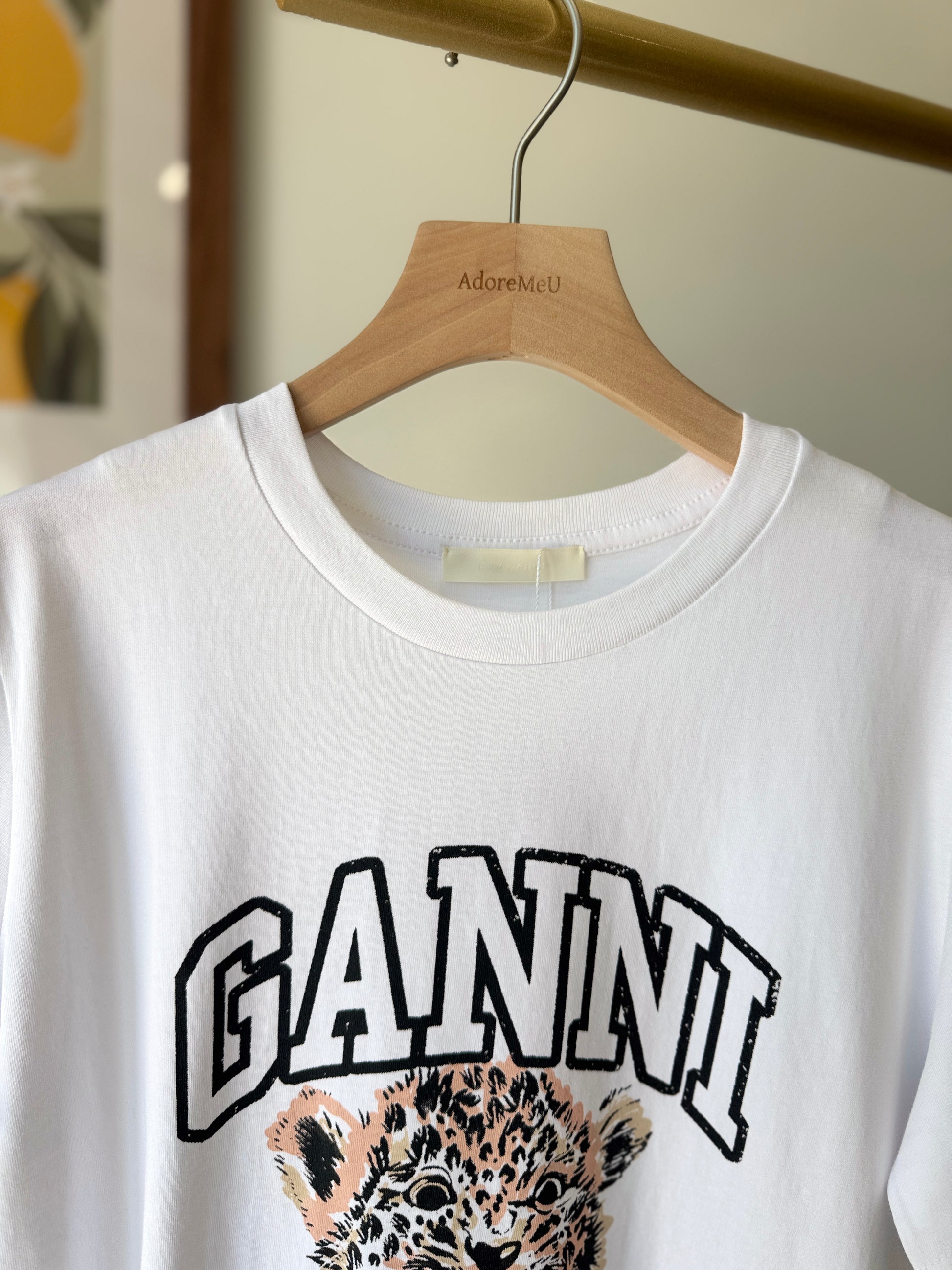 Silket Leopard Print T-shirt - AdoreMeU