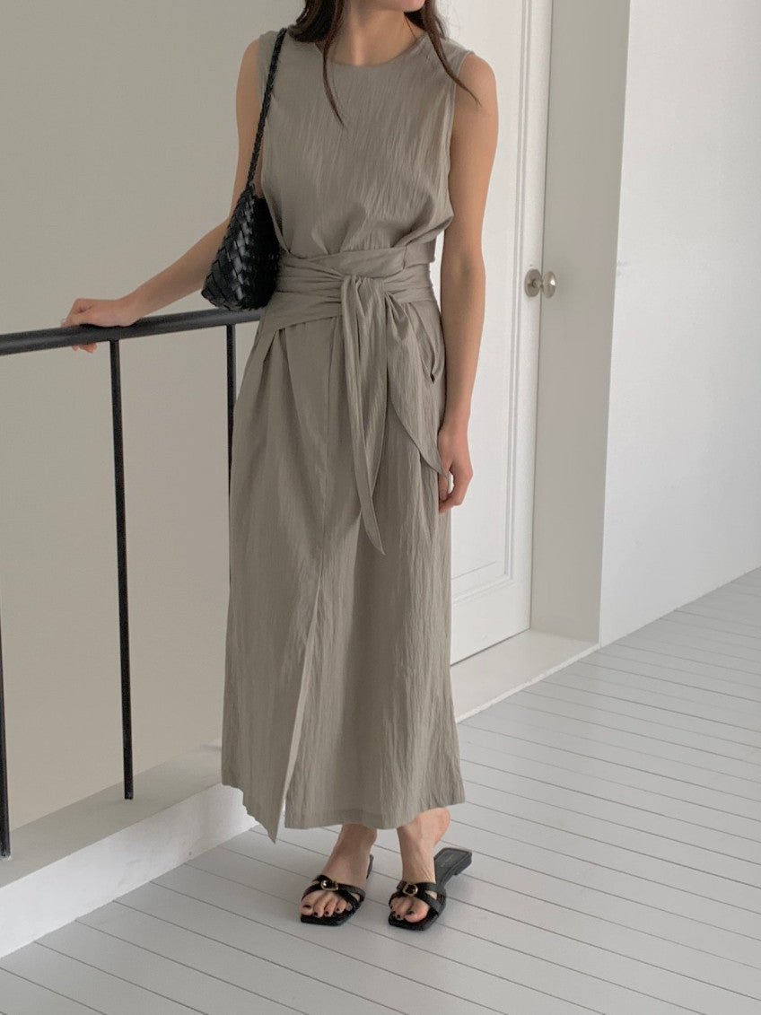 * Dove Sleeveless Maxi Dress