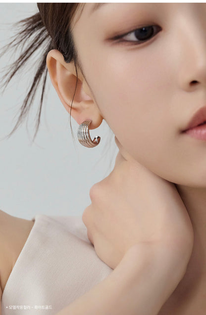14KGF Bold Line Earring - AdoreMeU