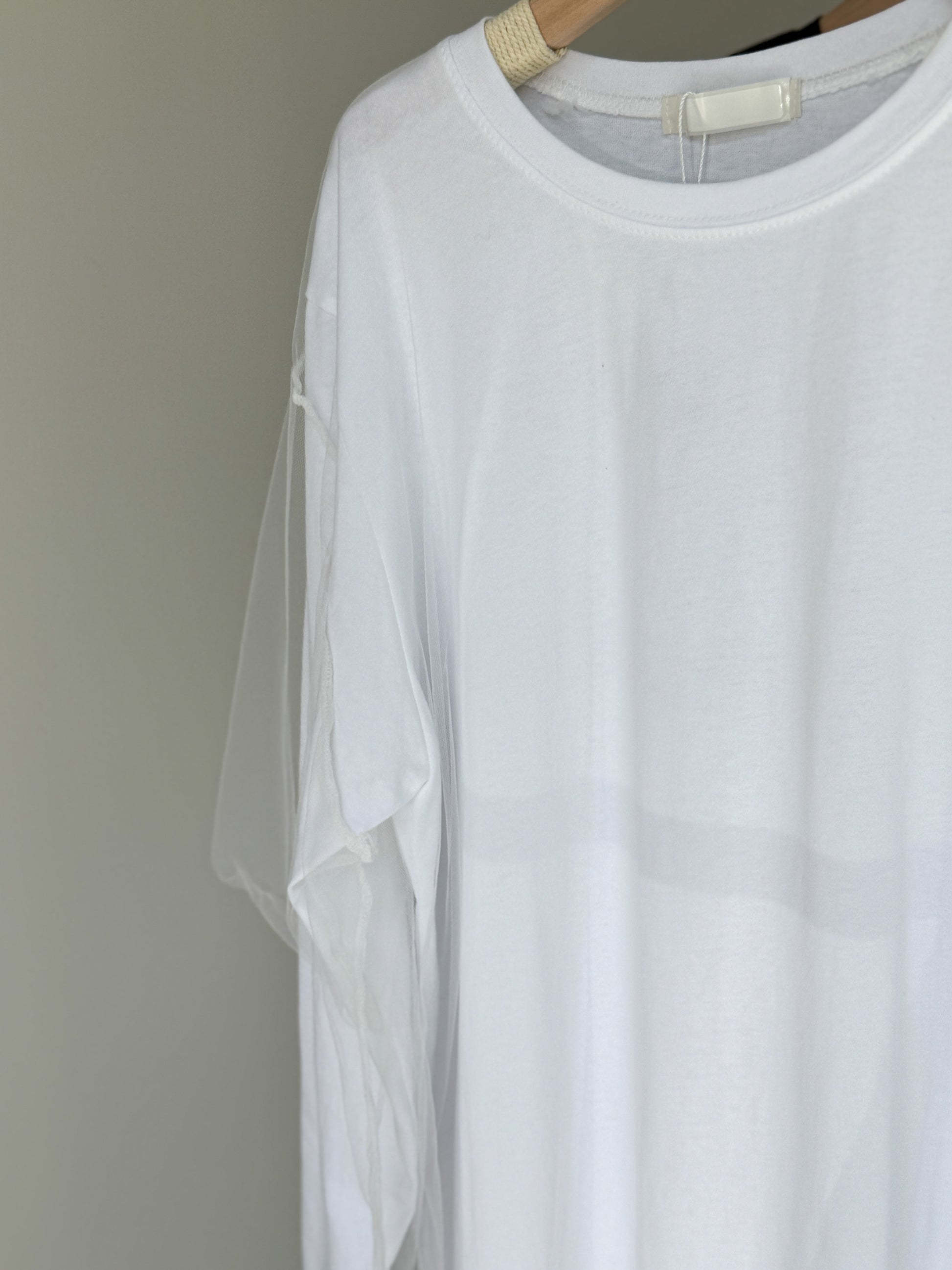 Soft Net Layered Tee - AdoreMeU
