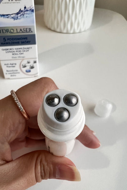 [Ava Laboratorium] Deeply Hydrating Eye Lotion Roll-On - AdoreMeU