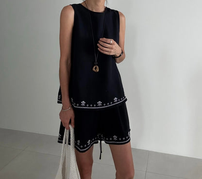 EL Embroidered Set(~6/30)