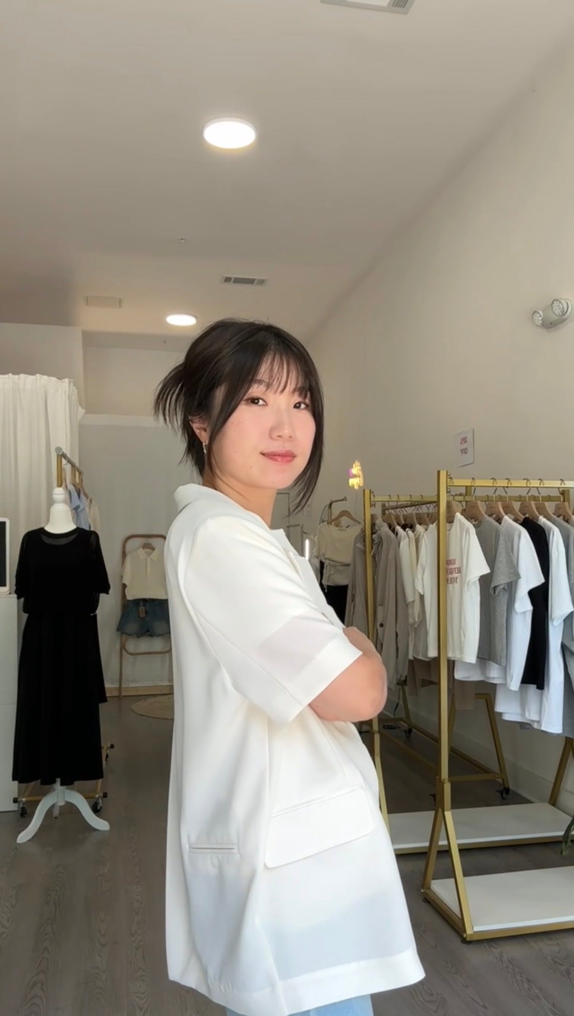 Summer Back Slit Jacket (~6/29)