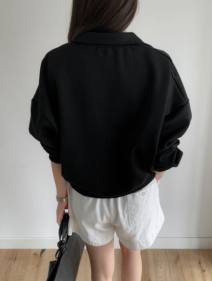 Foaming V-Neck Sweatshirt