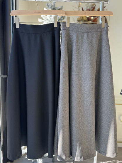 London Flare Skirt - AdoreMeU