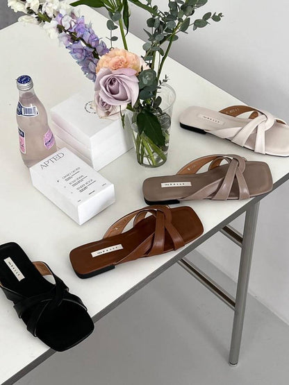 *Woven Strap Flat Slippers