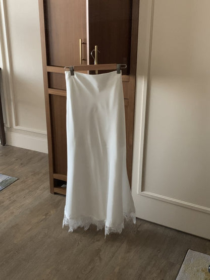 * Lace Silk Skirt
