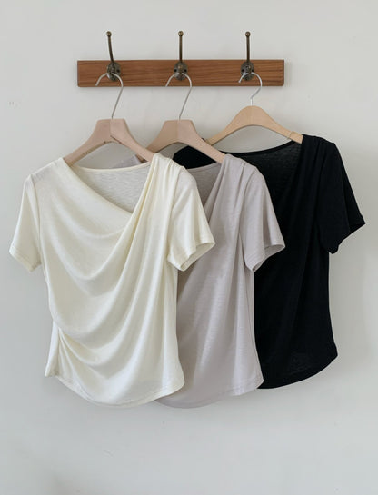 *Shirring T-shirt