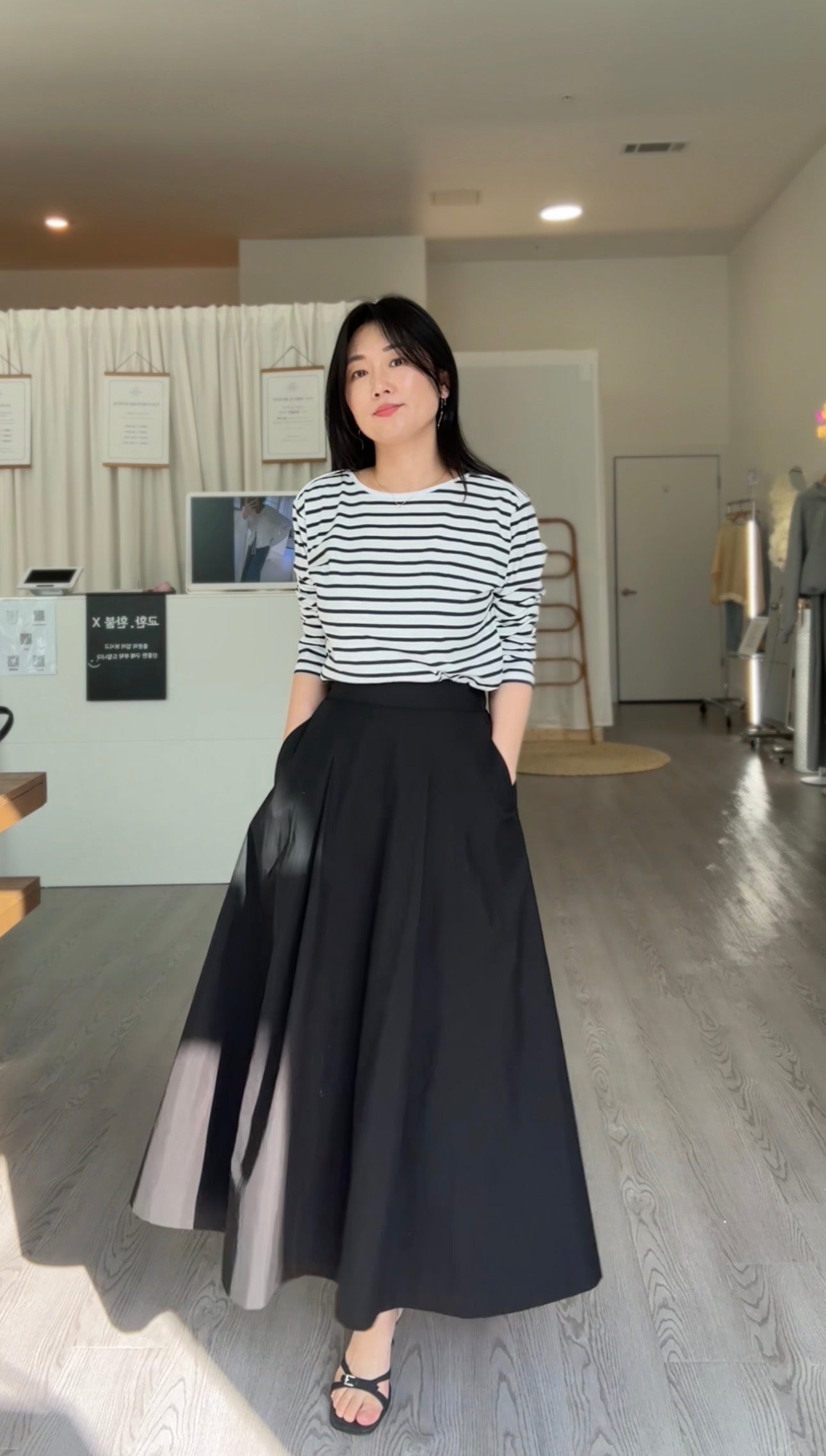 Pintuck A line Skirt