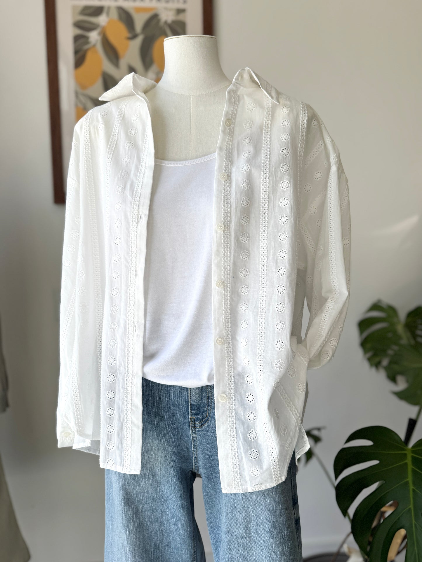 Lace Overfit Shirt(~3/29)