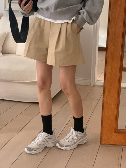 * Pintuck Cotton Shorts