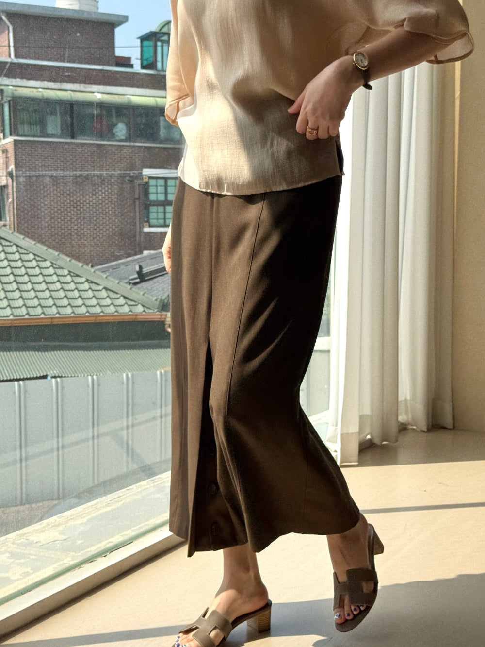 Mood Button Linen Skirt (~7/16)
