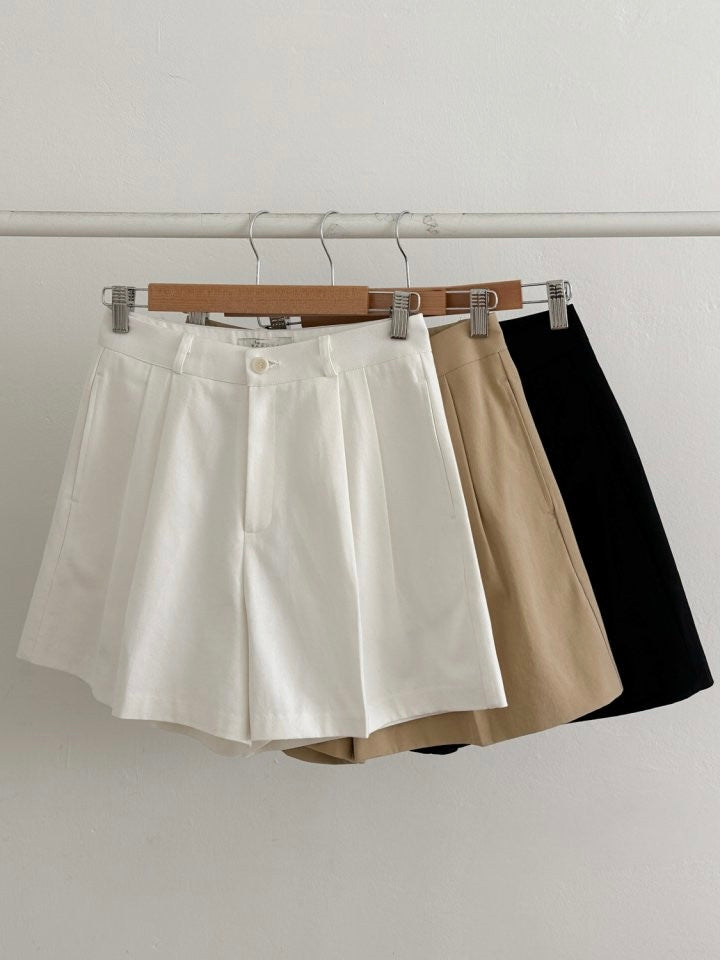 * Pintuck Cotton Shorts