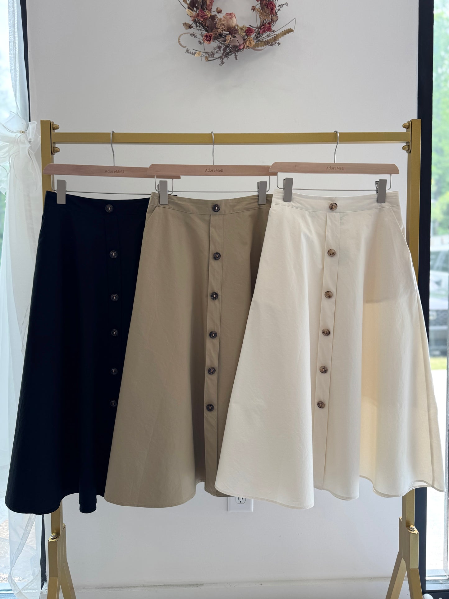 Signal Button Skirt