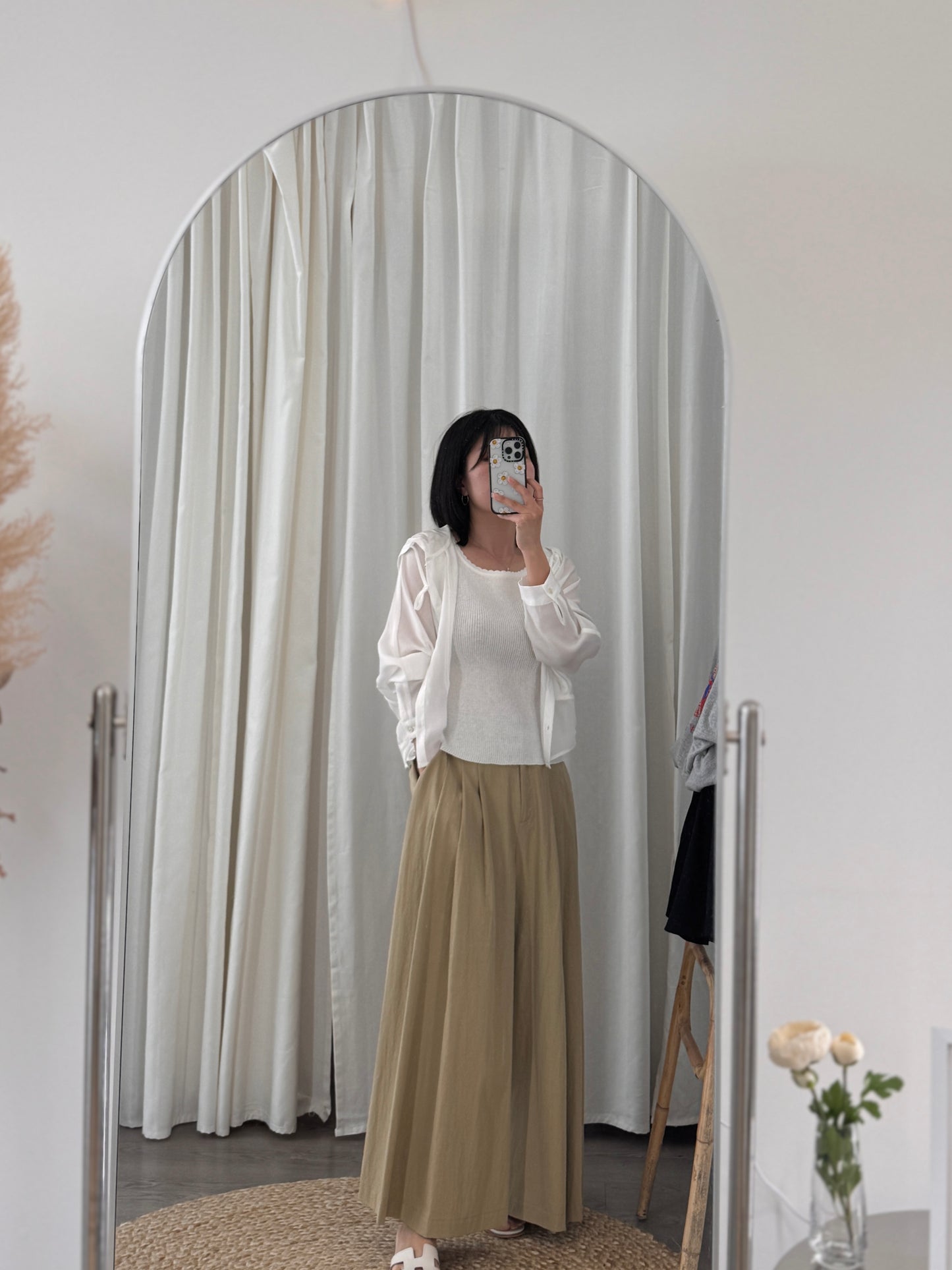 Two Pintuck Wide Pants (~3/31)