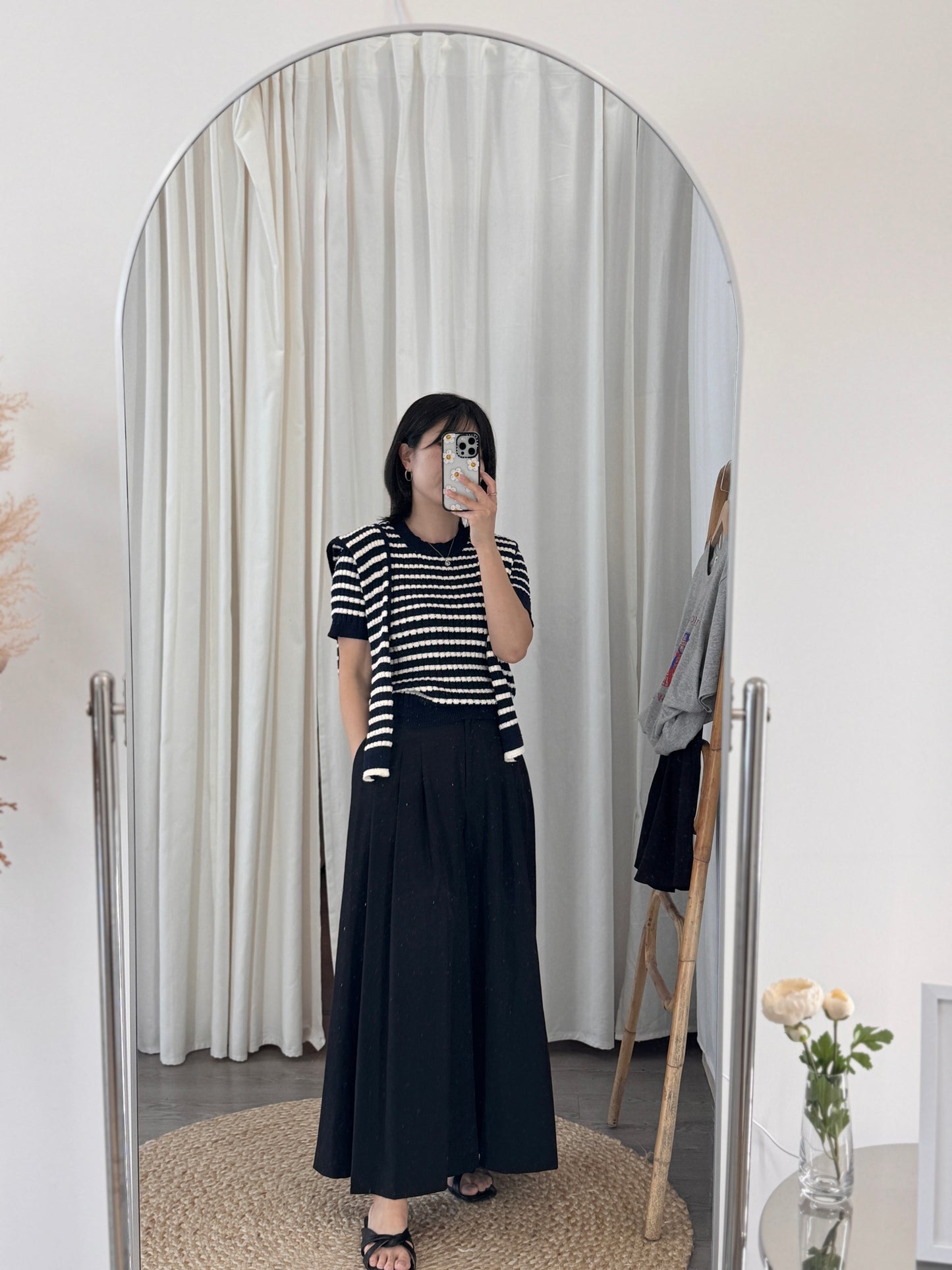 Two Pintuck Wide Pants (~3/31)