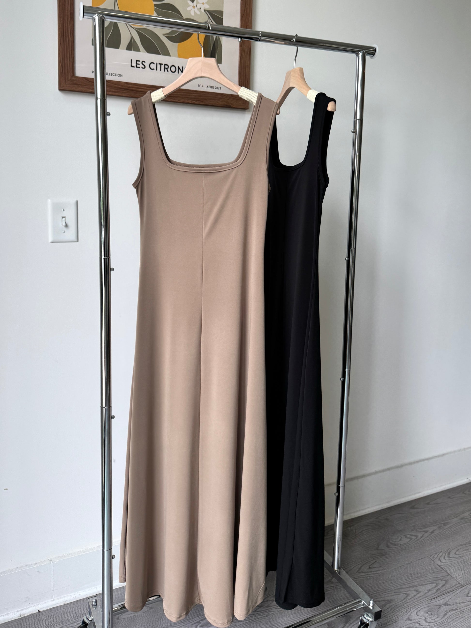 Square Grace Dress - AdoreMeU