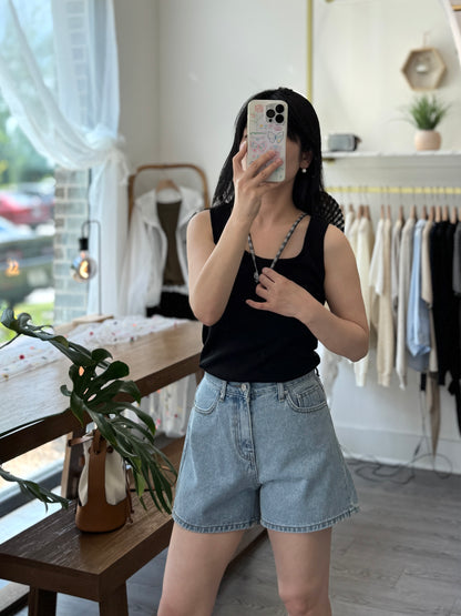 4-Inch Back Elastic Denim Shorts - AdoreMeU