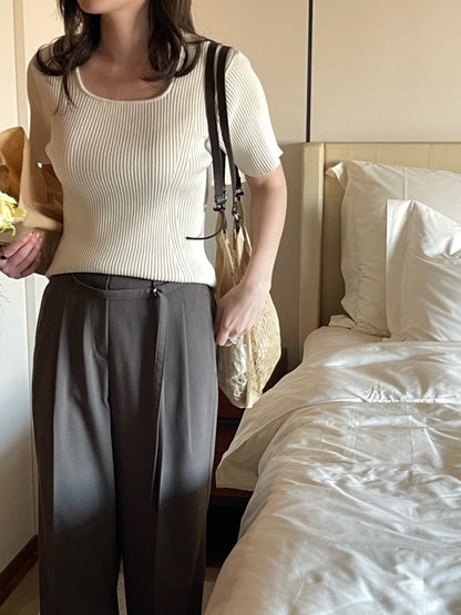 * Square Neck Knit Tee