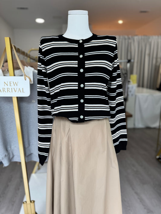 Regular Stripe Cardigan - AdoreMeU