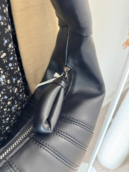 Cowhide Croissant Bag (Preorder)