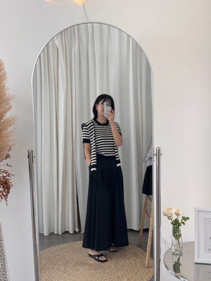 Two Pintuck Wide Pants (~3/31)