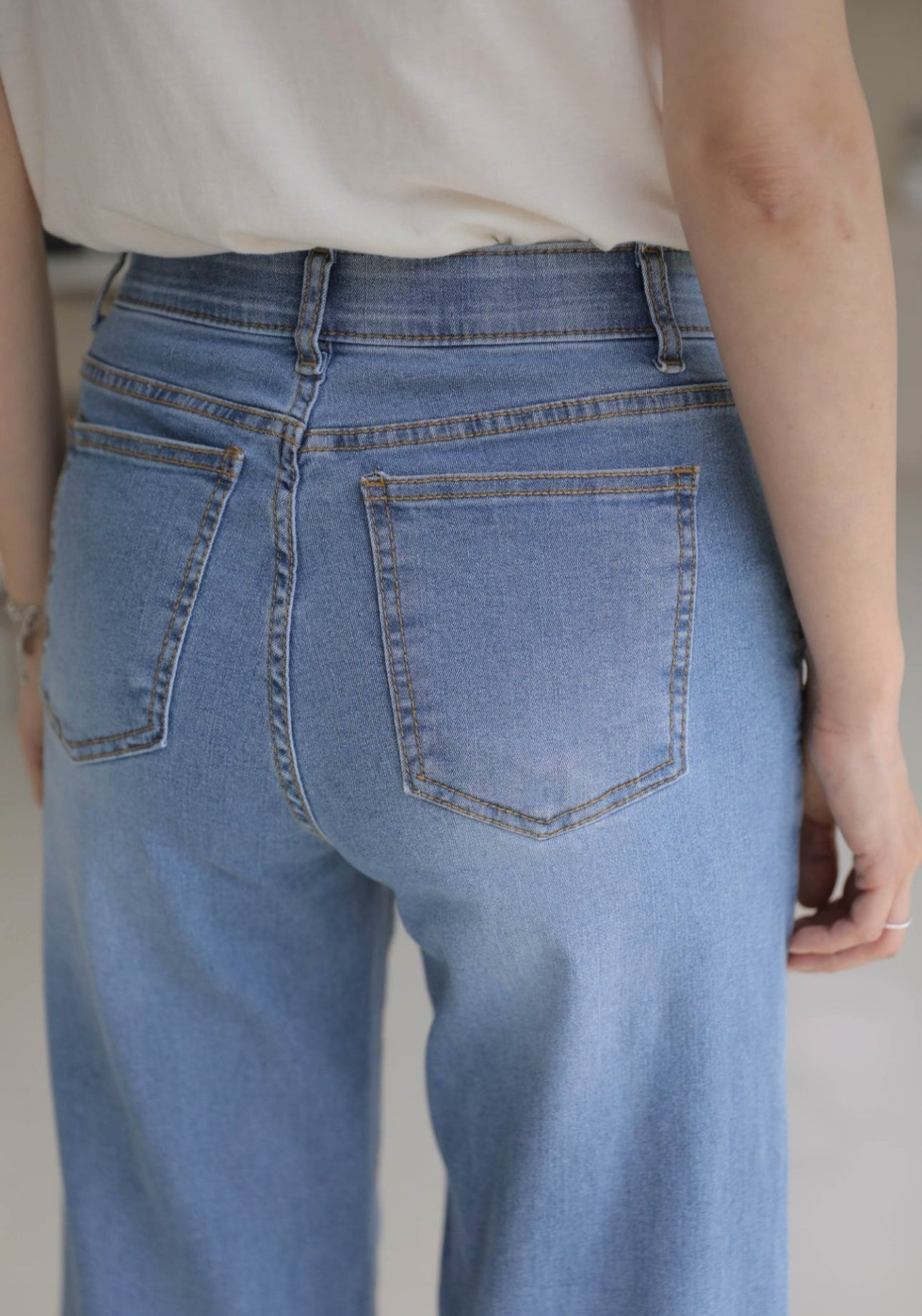 Cool Button Wide Denim