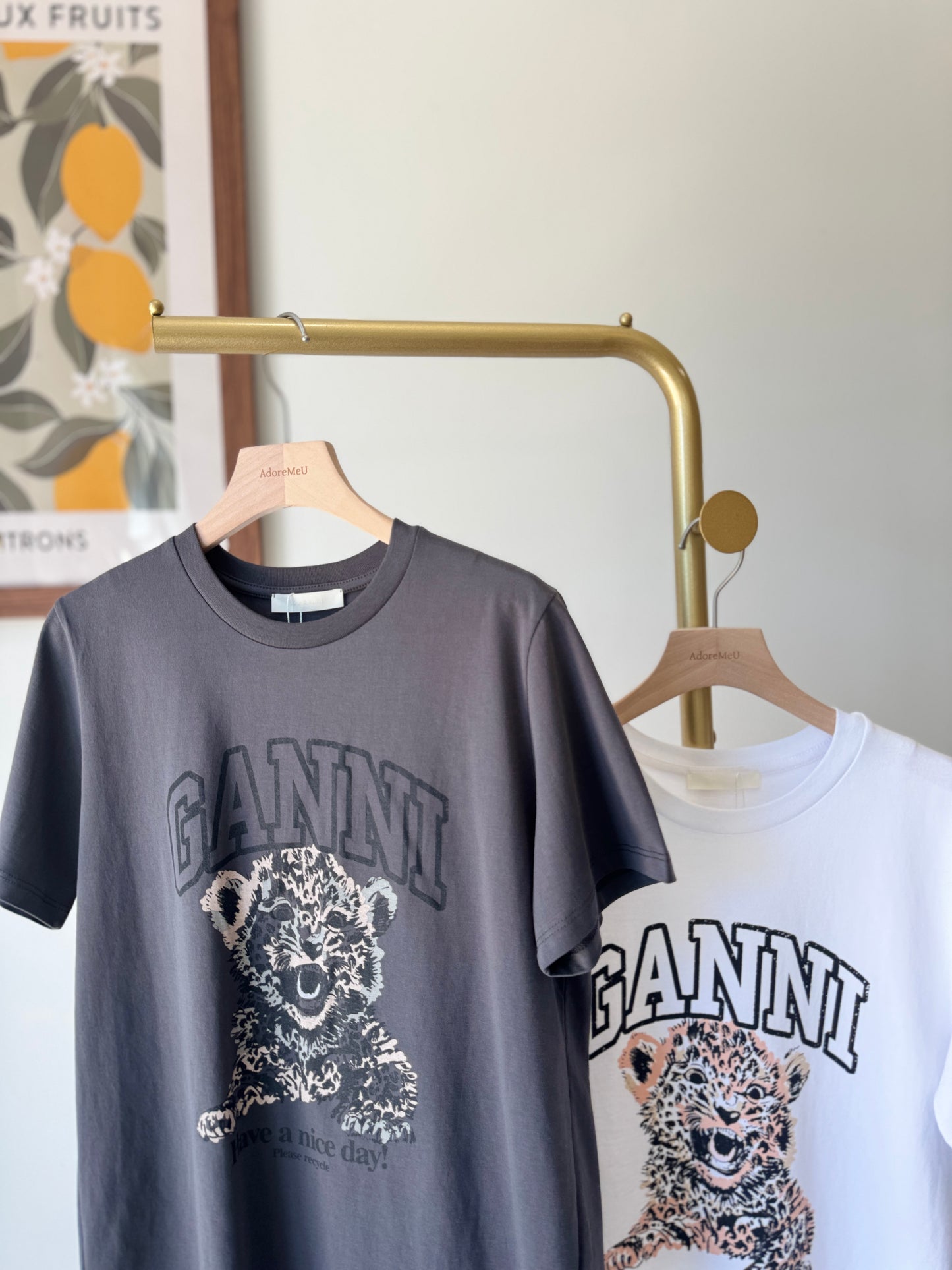 Silket Leopard Print T-shirt - AdoreMeU