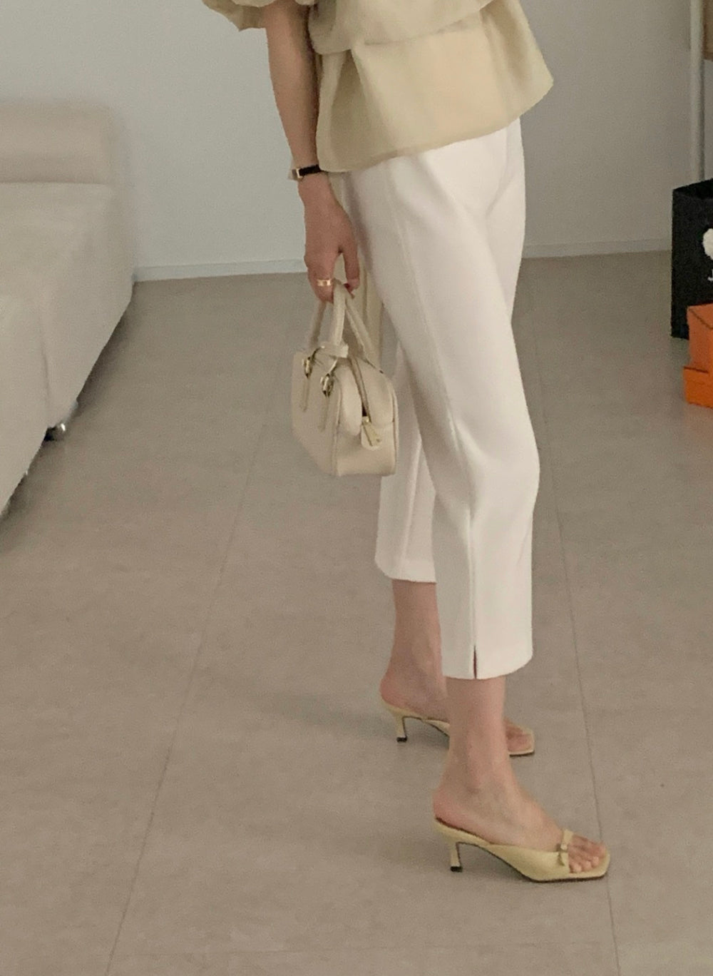 * Slim Capri Slit Pants