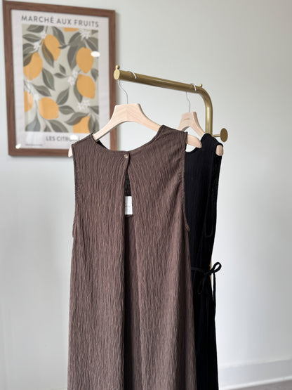 Titi Pleated Sleeveless Dress - AdoreMeU
