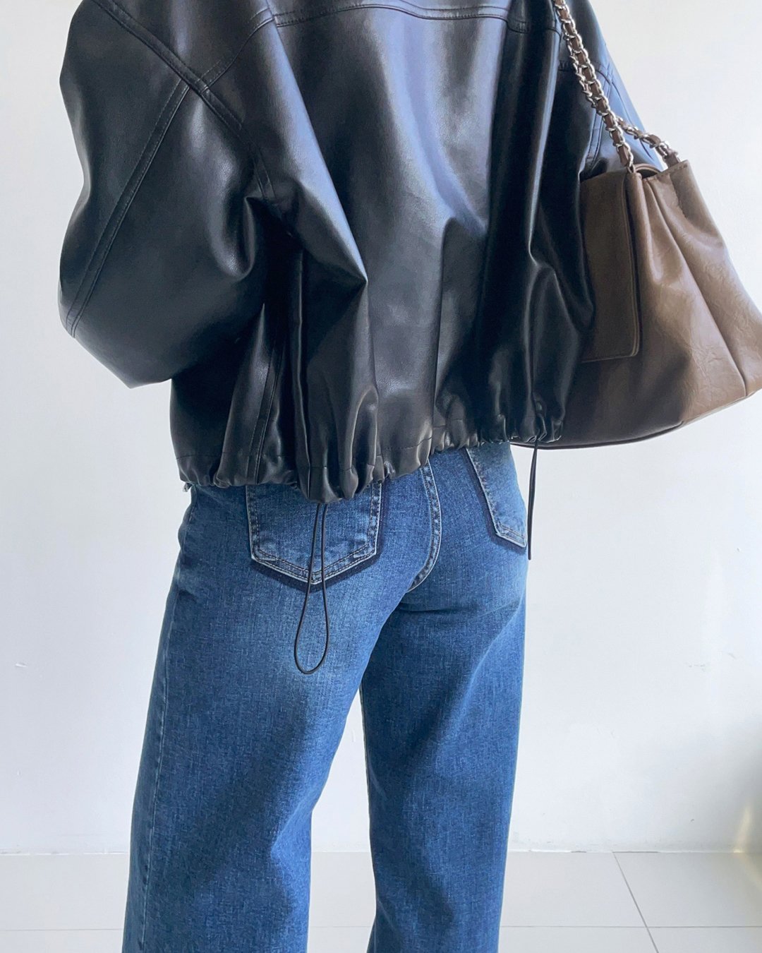 Banding Wide Flare Jeans (~9/5)