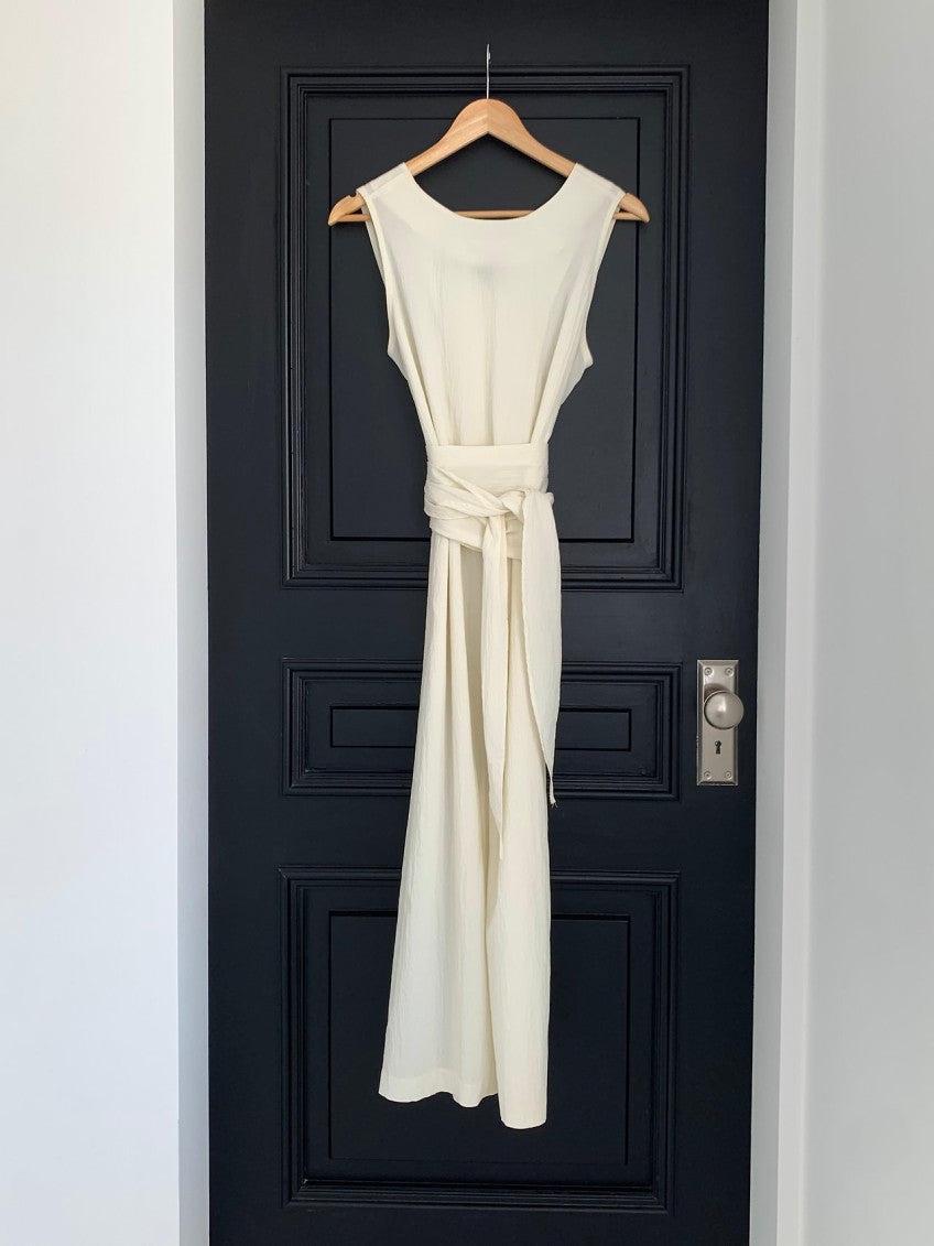 * Dove Sleeveless Maxi Dress