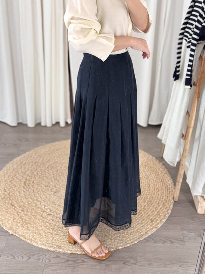 Lace Long Skirt