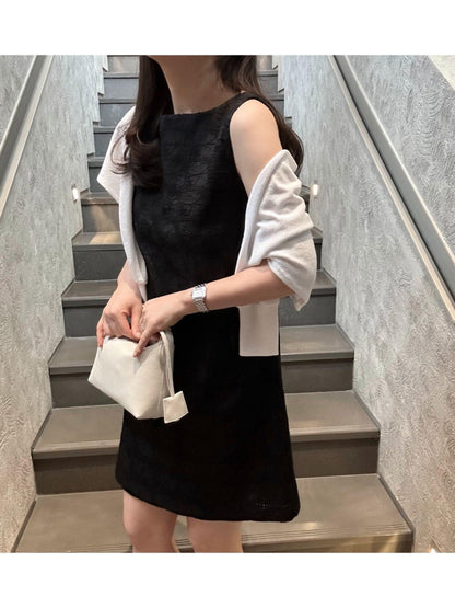 *Lace Detail Cotton Dress