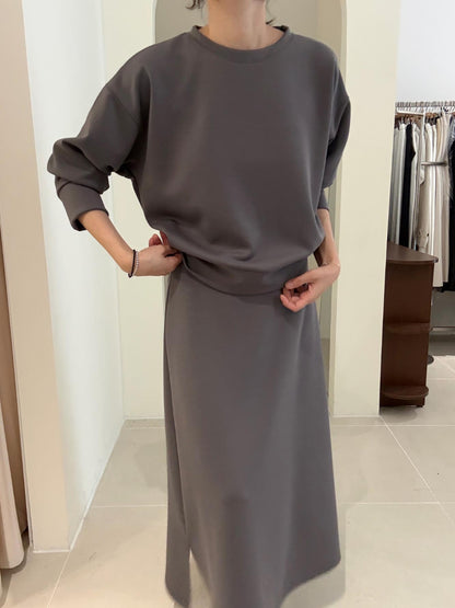Sweatshirt & Long Skirt Set(~10/1)