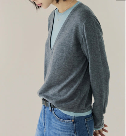 Layered V Knit(~9/24)