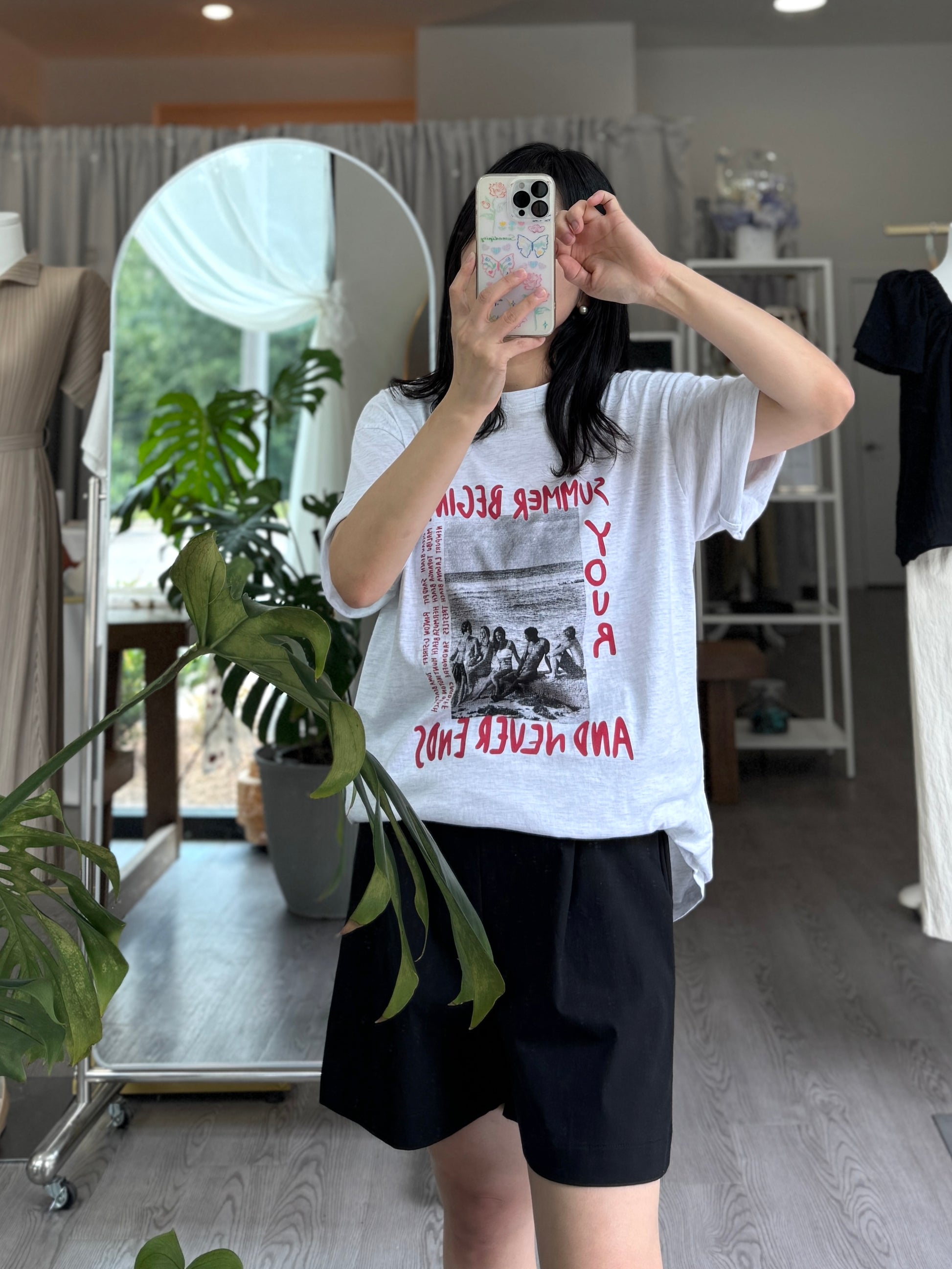 Summer Begins Tee - AdoreMeU