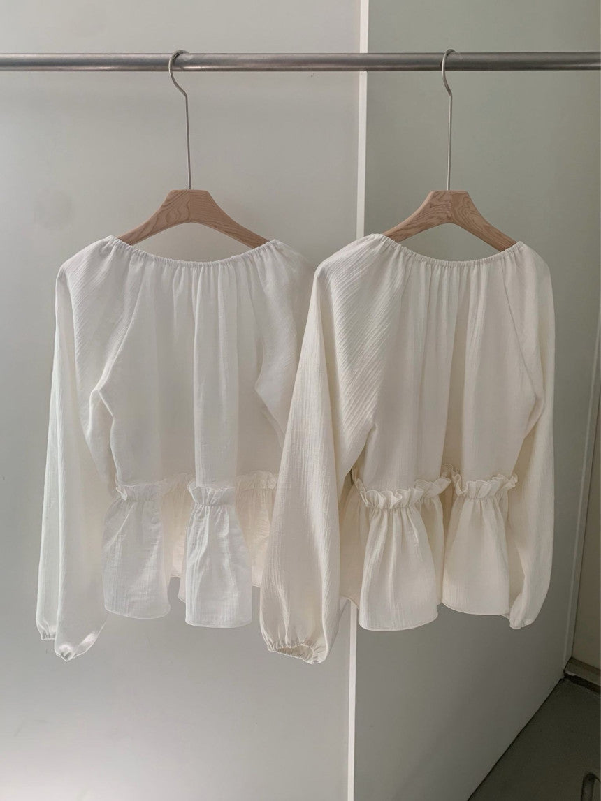 * Luna Shirring Frill Blouse