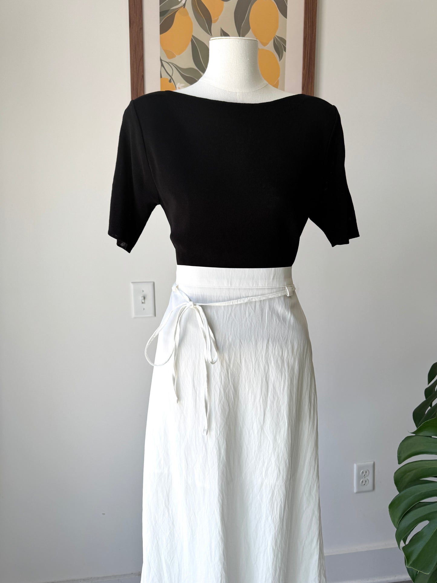 Lipsline Boatnect Knit(~7/23)