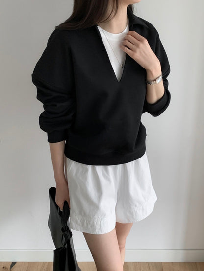 Foaming V-Neck Sweatshirt
