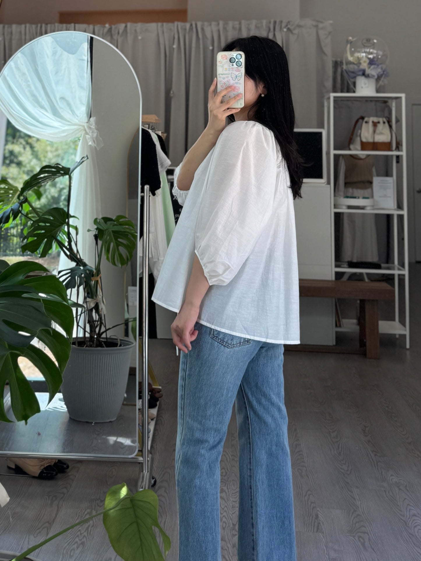 Tie-Neck Balloon Sleeve Blouse(~9/8)