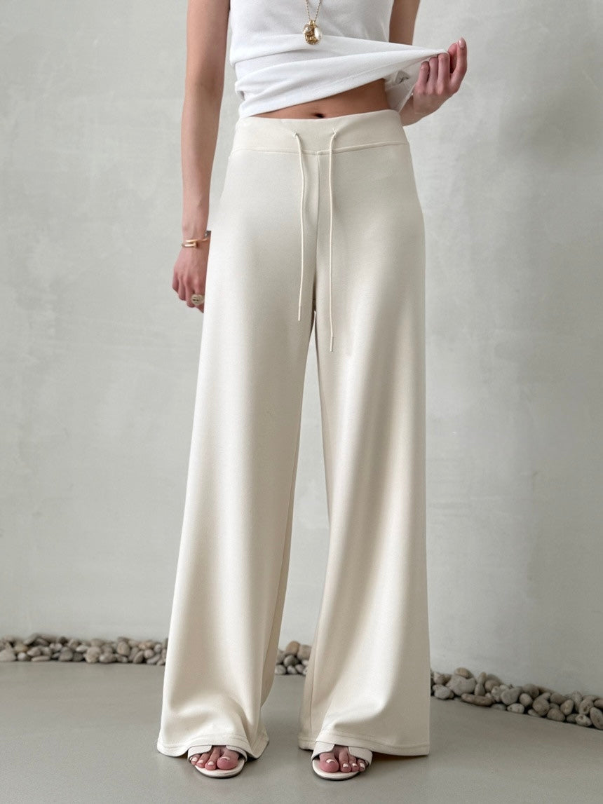 *Lulu Soft Wide Banding Pants