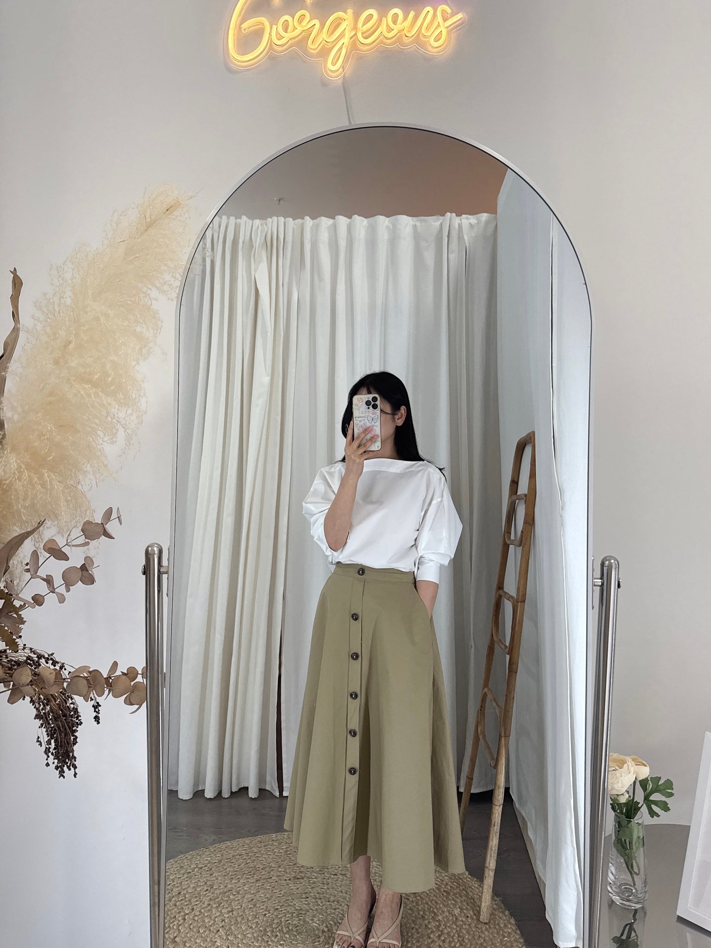 Signal Button Skirt